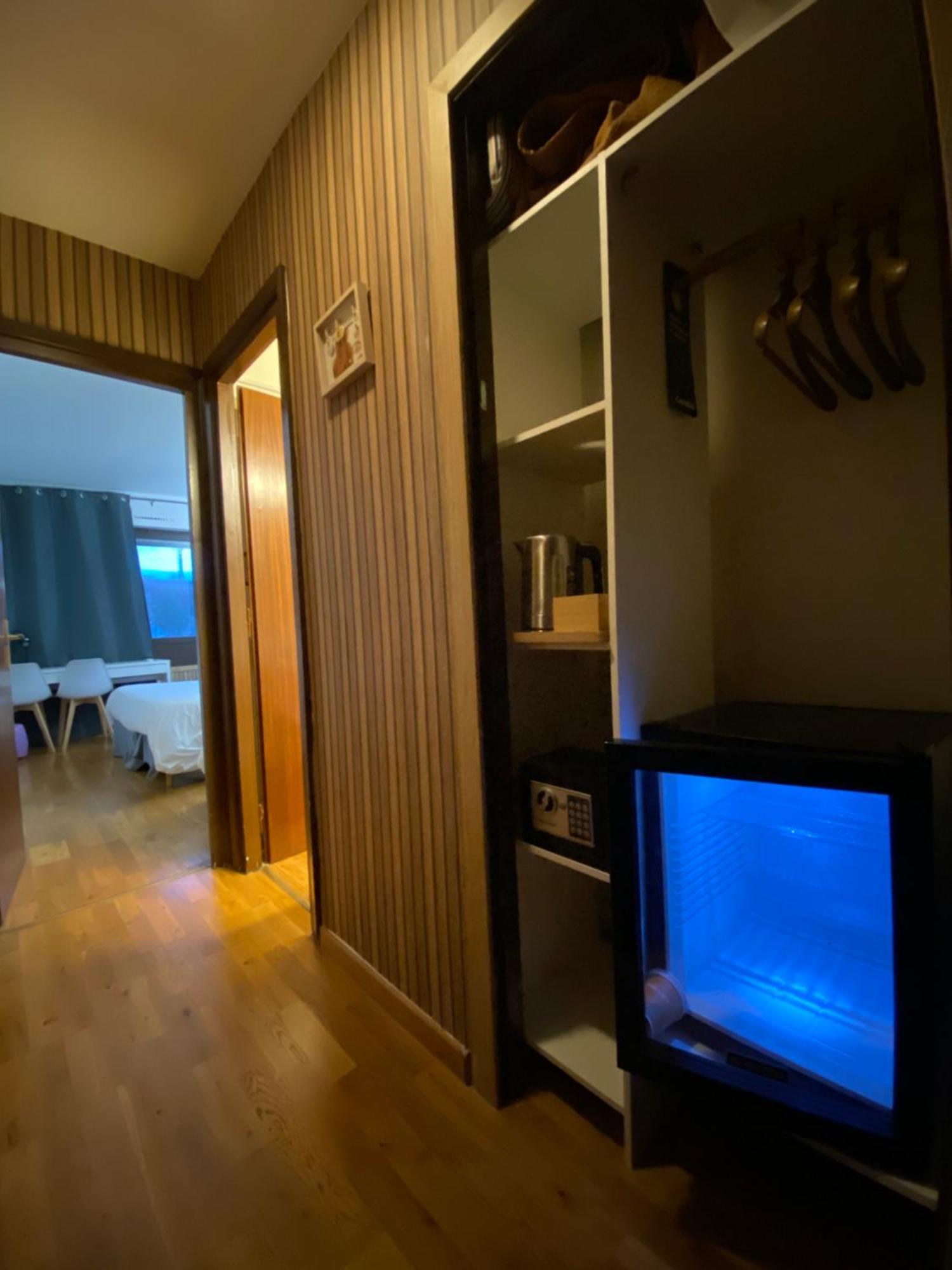 Savoie Hotel Aux Portes De Geneve サン・ジュリアン・アン・ジュヌヴォワ エクステリア 写真