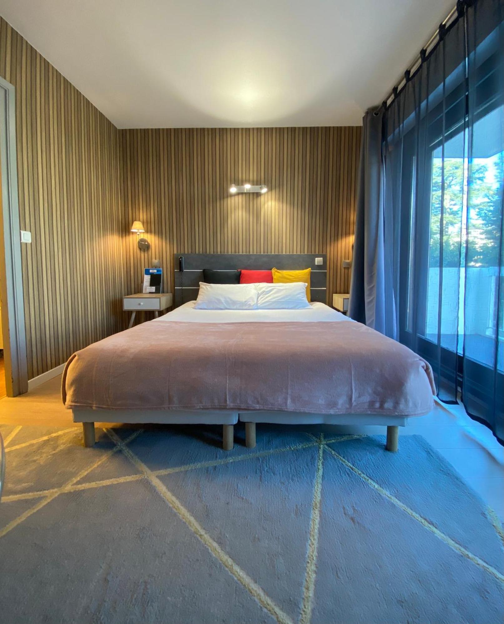 Savoie Hotel Aux Portes De Geneve サン・ジュリアン・アン・ジュヌヴォワ エクステリア 写真